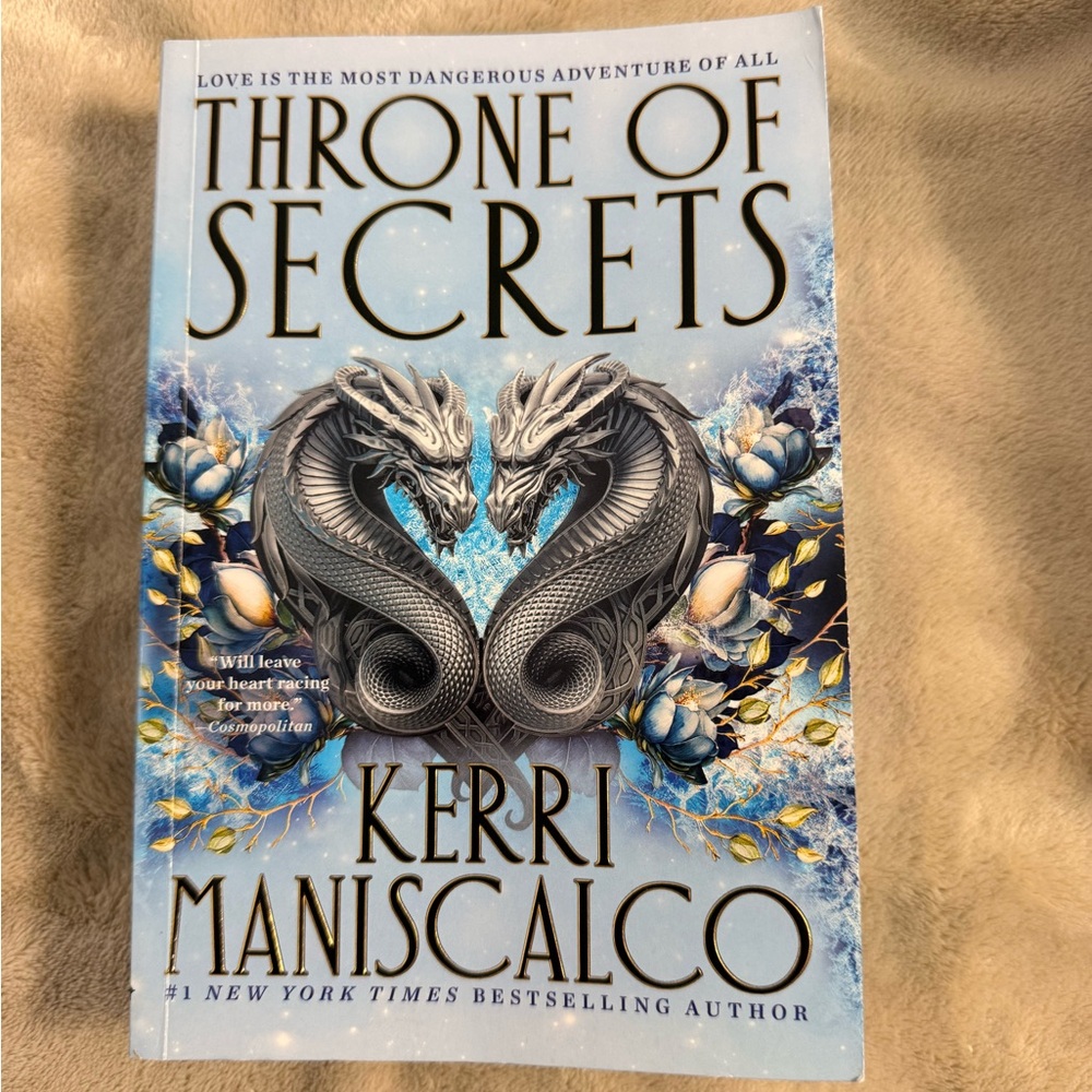 Throne of Secrets by Kerri Maniscalco - Blue Dragon Cover
